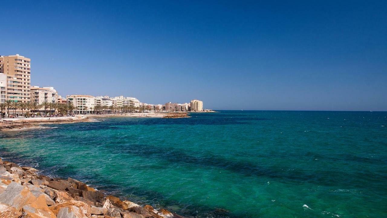 Apartments atico on Calle Caballero de Rodas Torrevieja Exterior foto